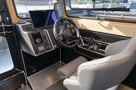 Катер Swift Chaser 780 CSR